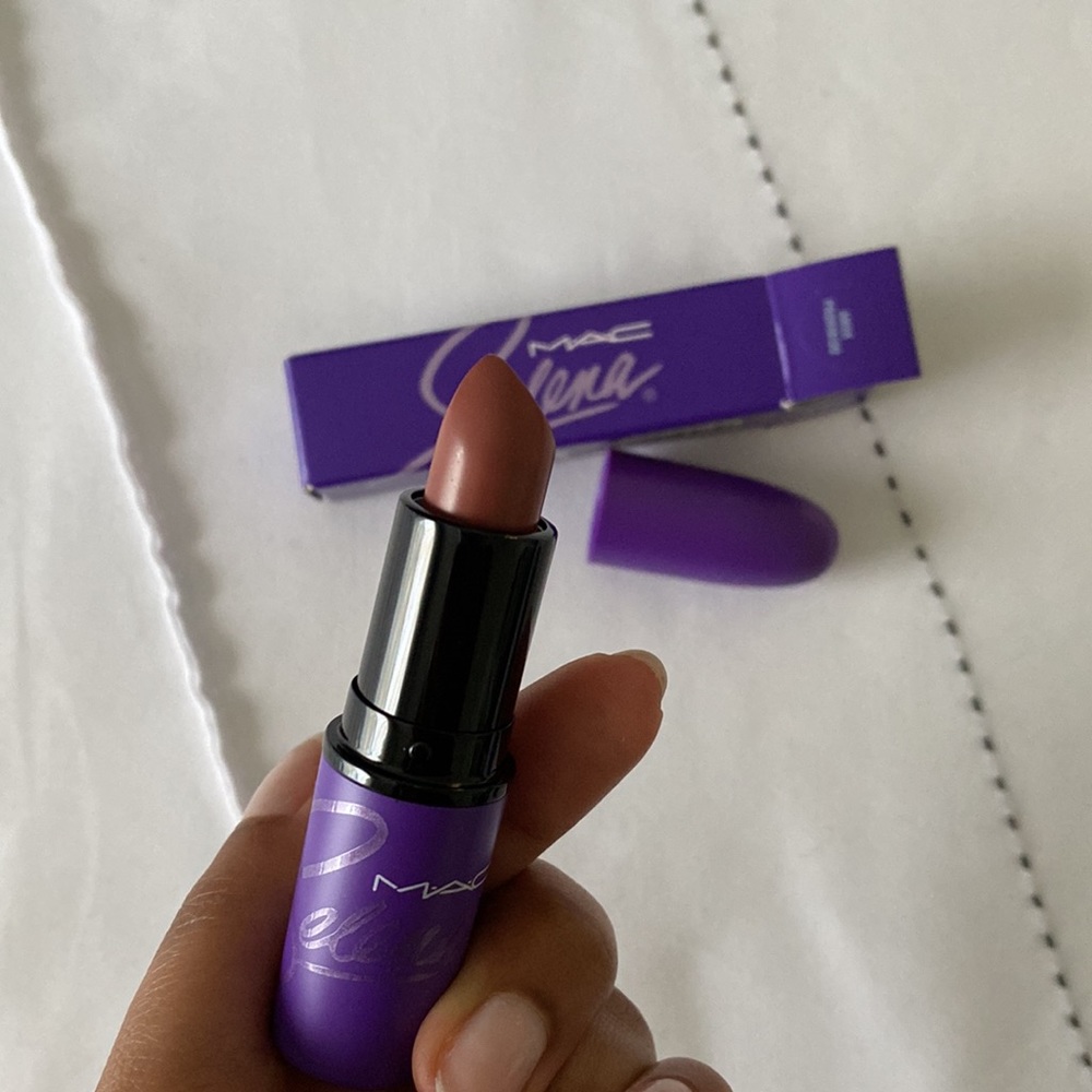 Amor Prohibido Lipstick MAC Selena Collection SPECIAL EDITION